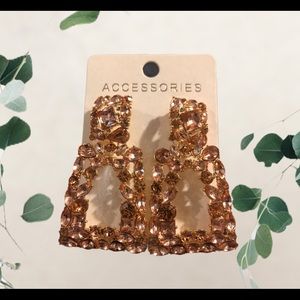 Ladies fashion rose gold earrings